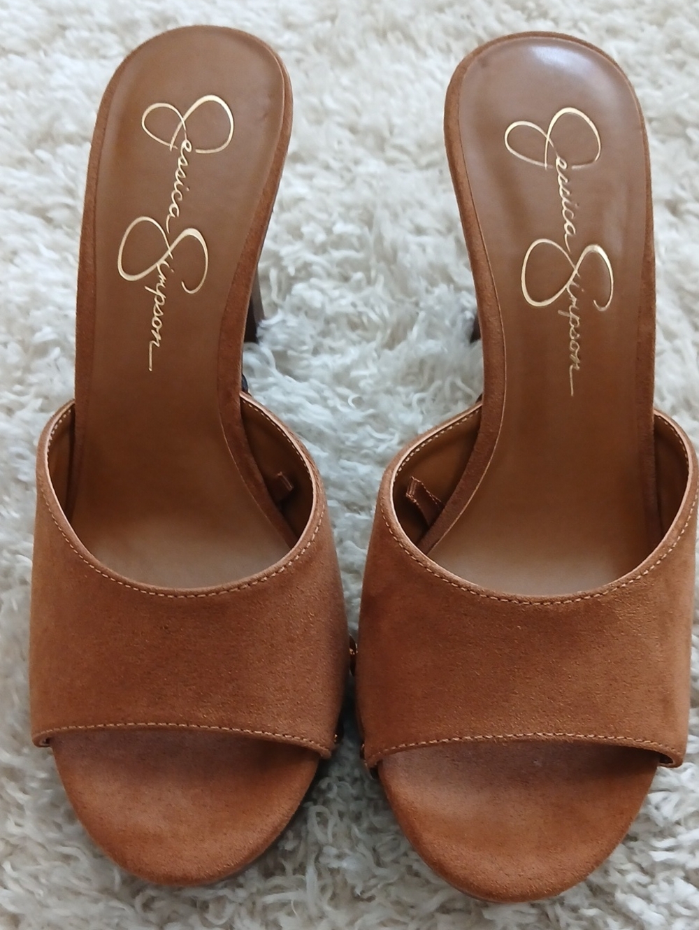 Jessica Simpson Heels - Picture 2 of 7
